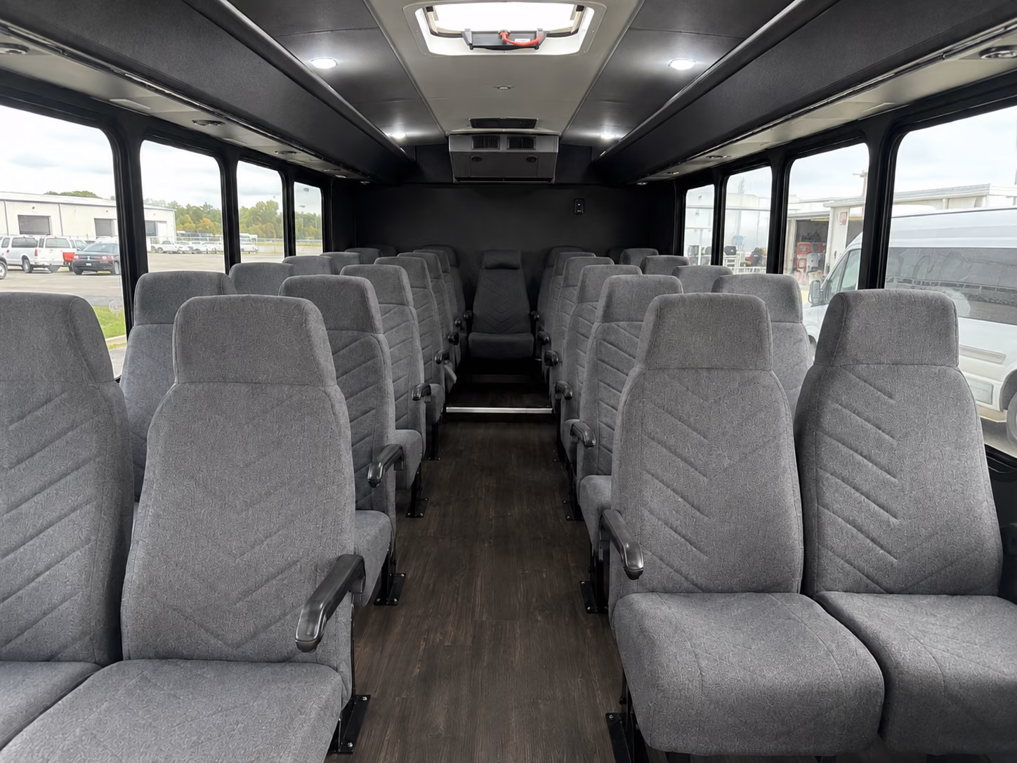 bus rentals for outdoor and north shore wedding venues near duluth