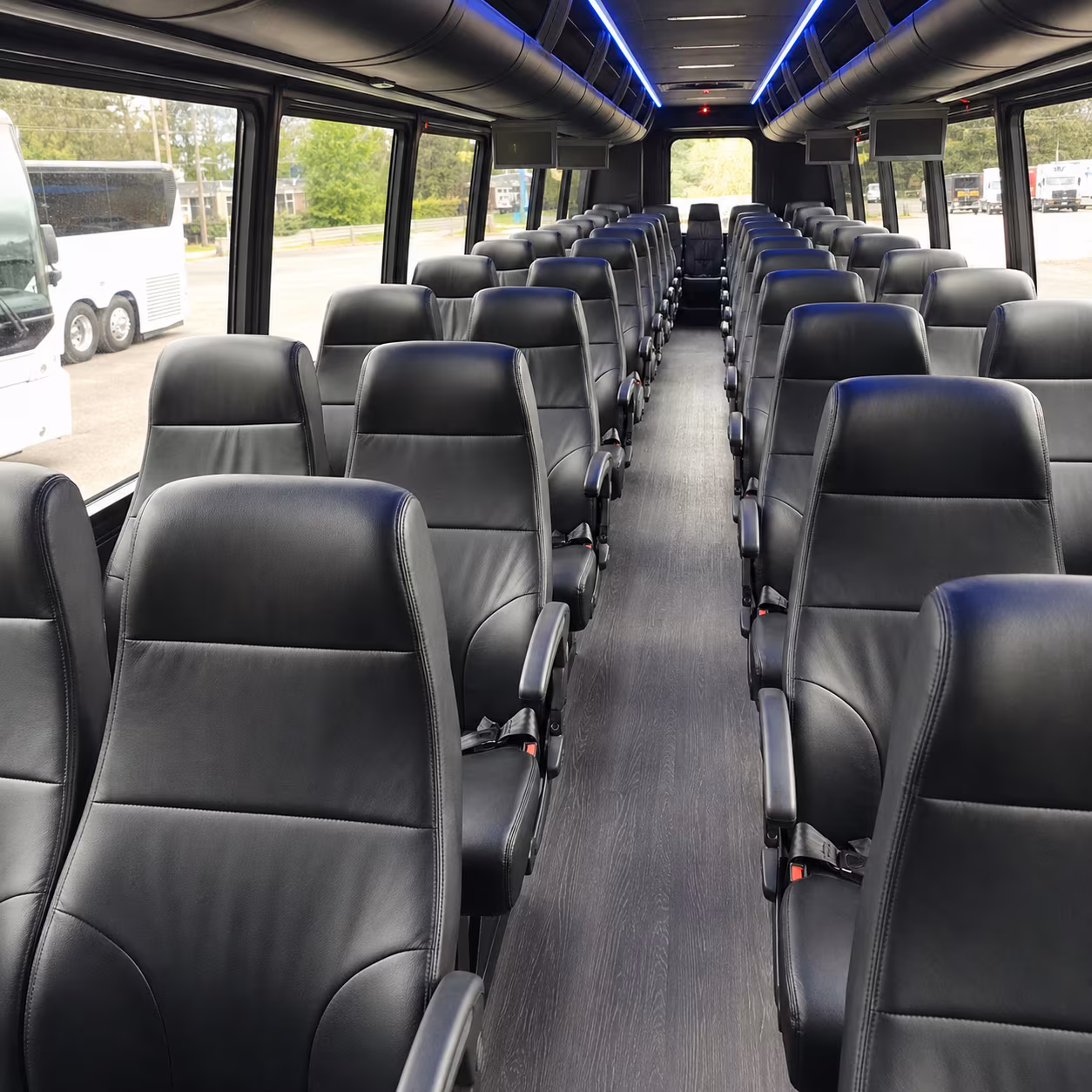 can i book a one way a round trip or a multi day package for a bus rental in duluth