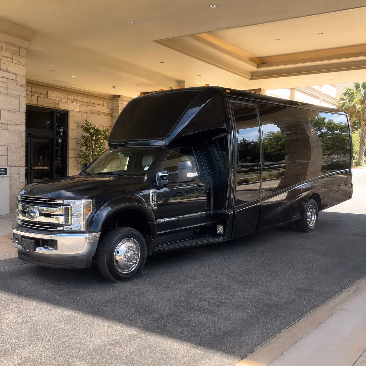 duluth sporting event party bus rental