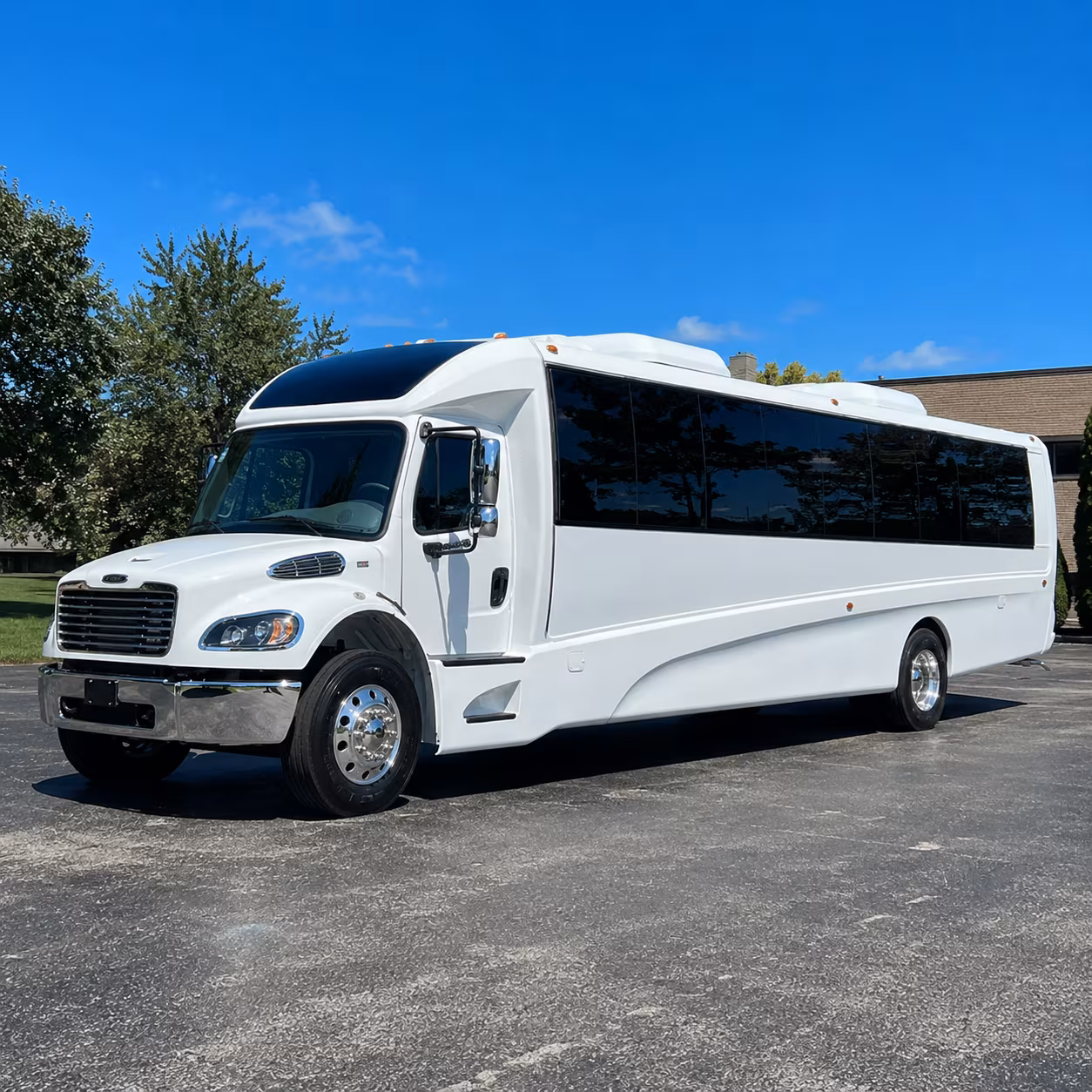 senior and accessibility friendly church buses in duluth