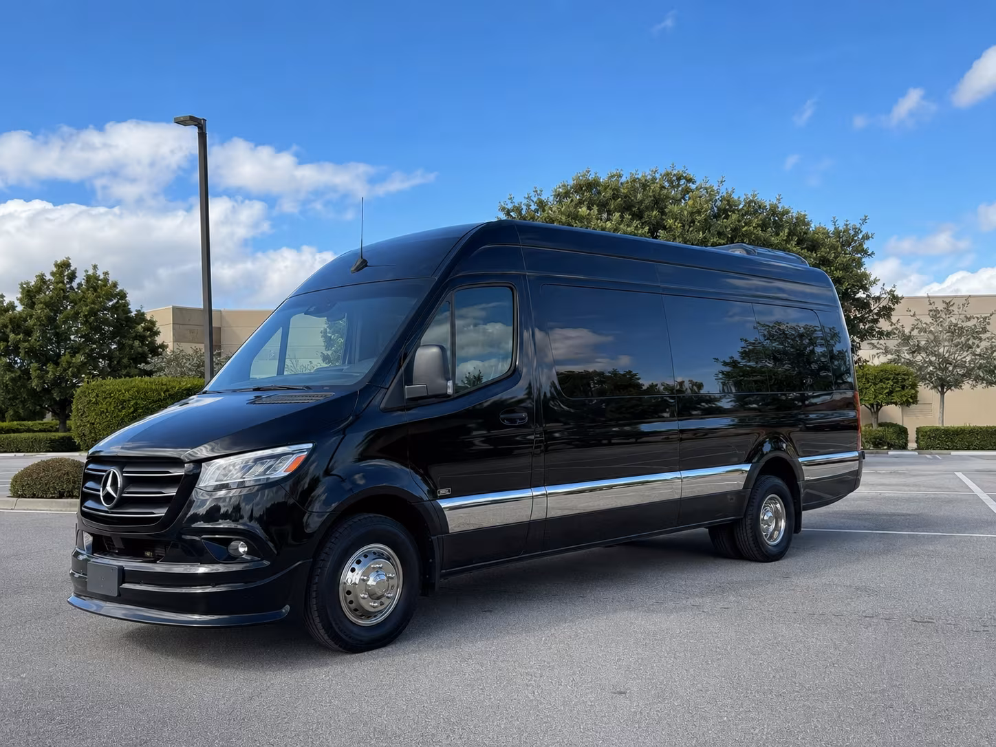 sprinter vans and party buses for duluth corporate wine events